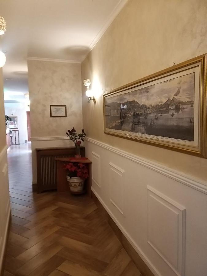 Hotel Kursaal نابولي المظهر الخارجي الصورة