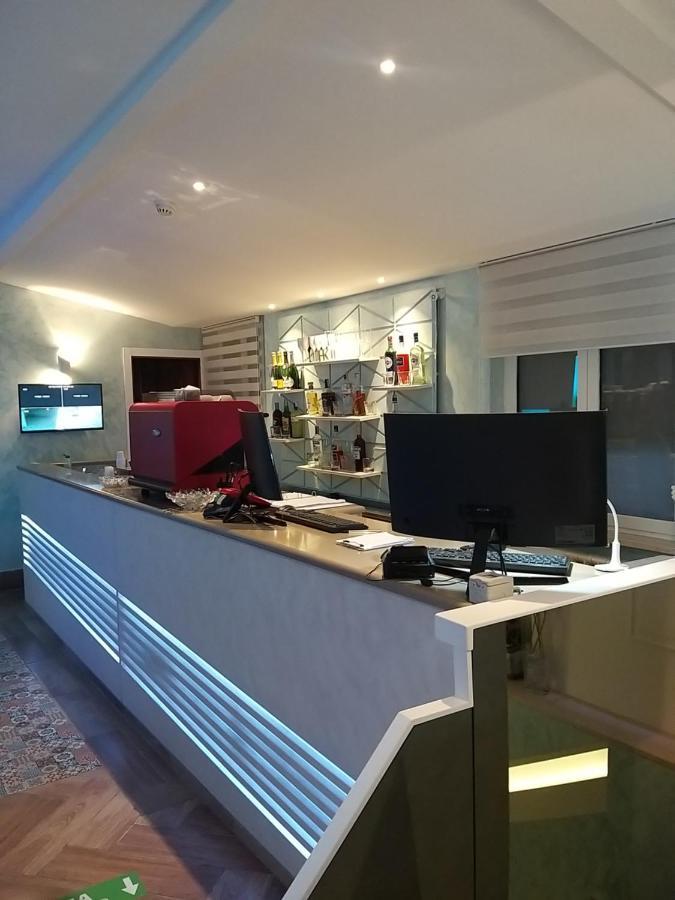 Hotel Kursaal نابولي المظهر الخارجي الصورة
