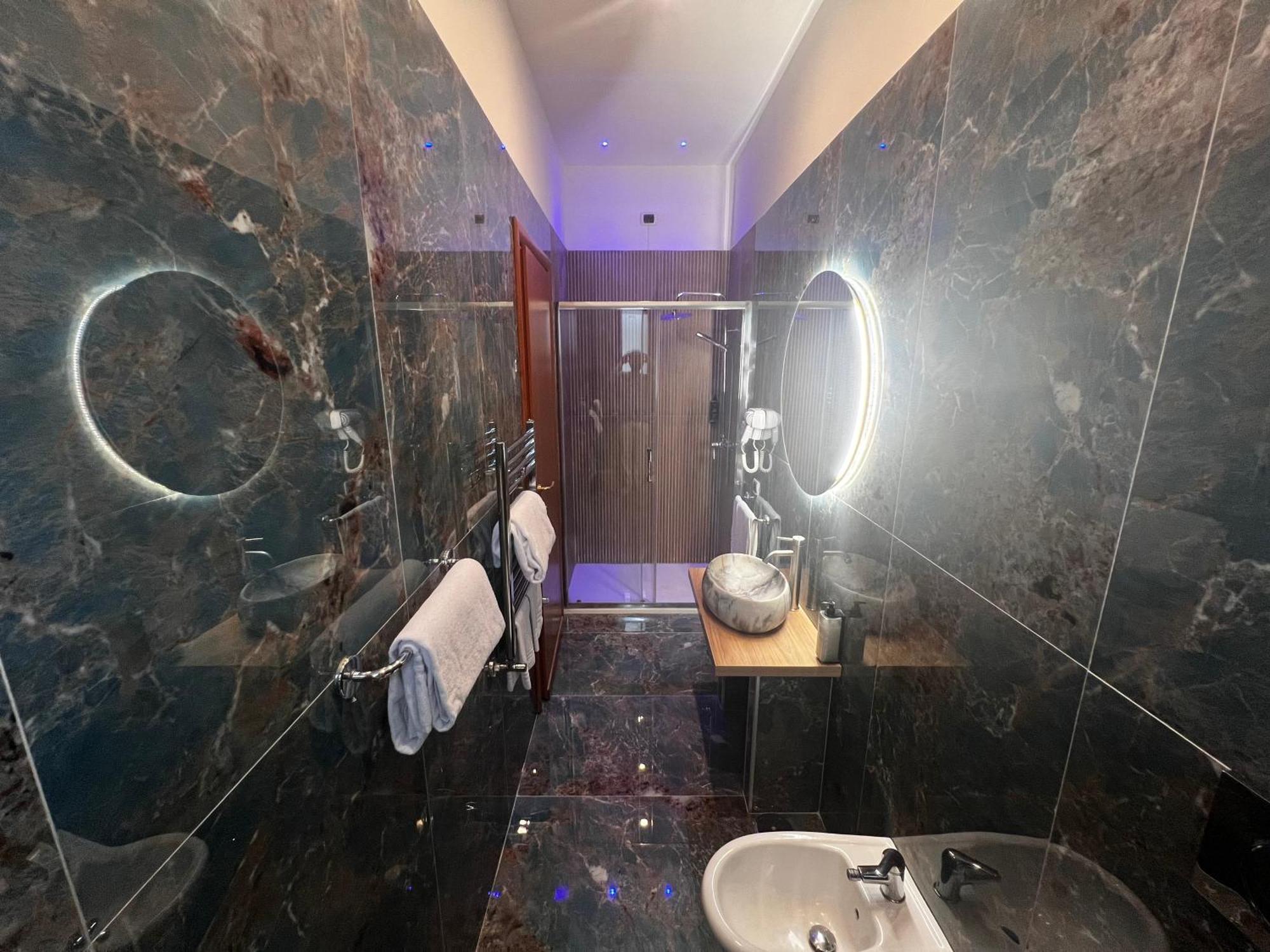 Hotel Kursaal نابولي المظهر الخارجي الصورة